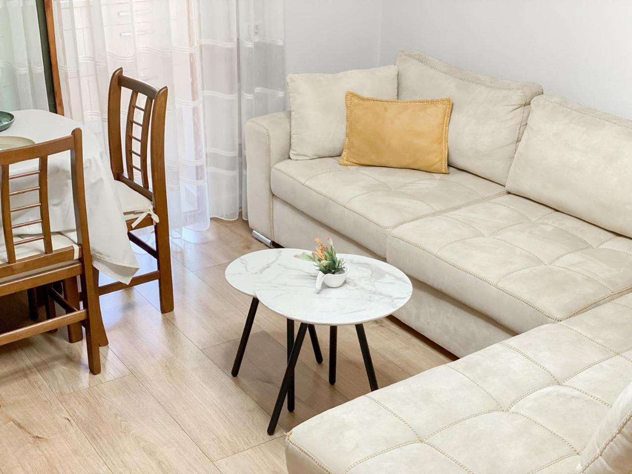 Block Inn Apartments Тирана Экстерьер фото